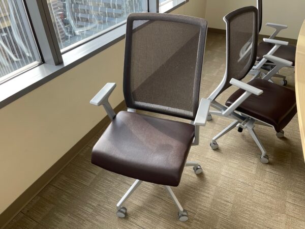 Haworth Very Conference Chairs