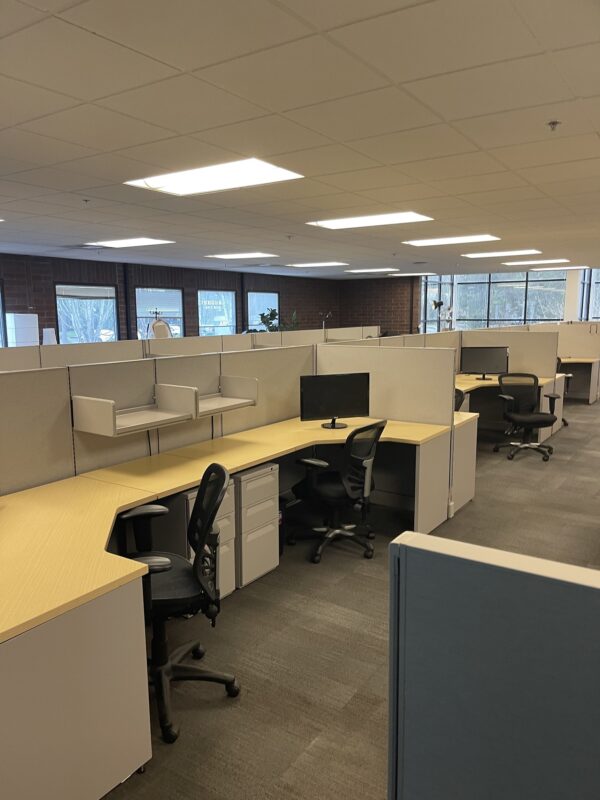 Herman Miller AO2 6x6', 4x6' and 2x6' Workstations - Image 3